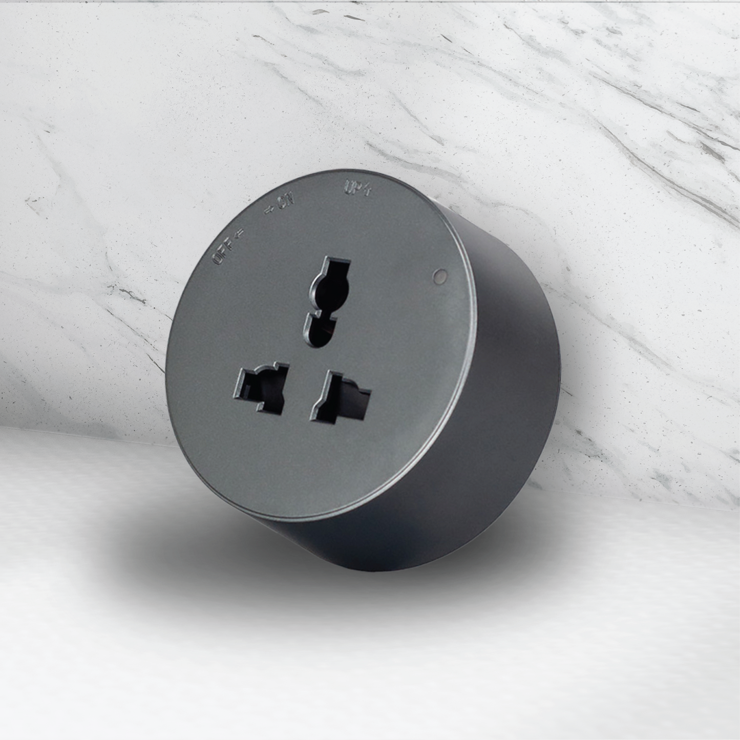 Americo Universal Matte Portable Socket