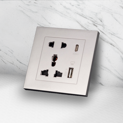 Americo Universal Wall Socket with USB and Type C port