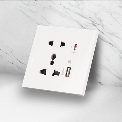 Americo Universal Wall Socket with USB and Type C port