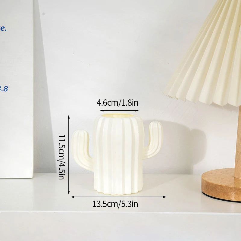 Pure White Ceramic Decorative Dried Flower Vase