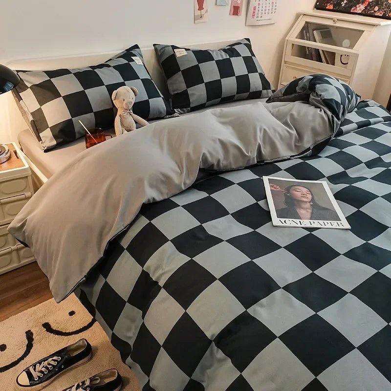 Grid Double-sided Cotton Quilt Bedding Set Four Piece Set