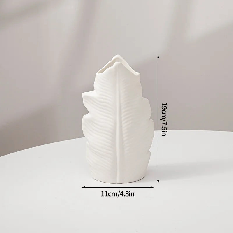 Pure White Ceramic Decorative Dried Flower Vase
