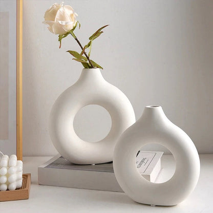 Pure White Ceramic Decorative Dried Flower Vase