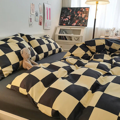 Grid Double-sided Cotton Quilt Bedding Set Four Piece Set