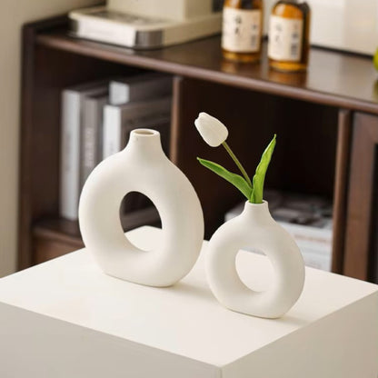 Pure White Ceramic Decorative Dried Flower Vase