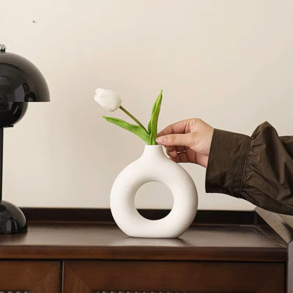 Pure White Ceramic Decorative Dried Flower Vase